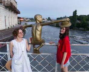 20:47